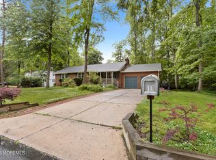 14 Cooper Run Dr, Cherry Hill, NJ 08003