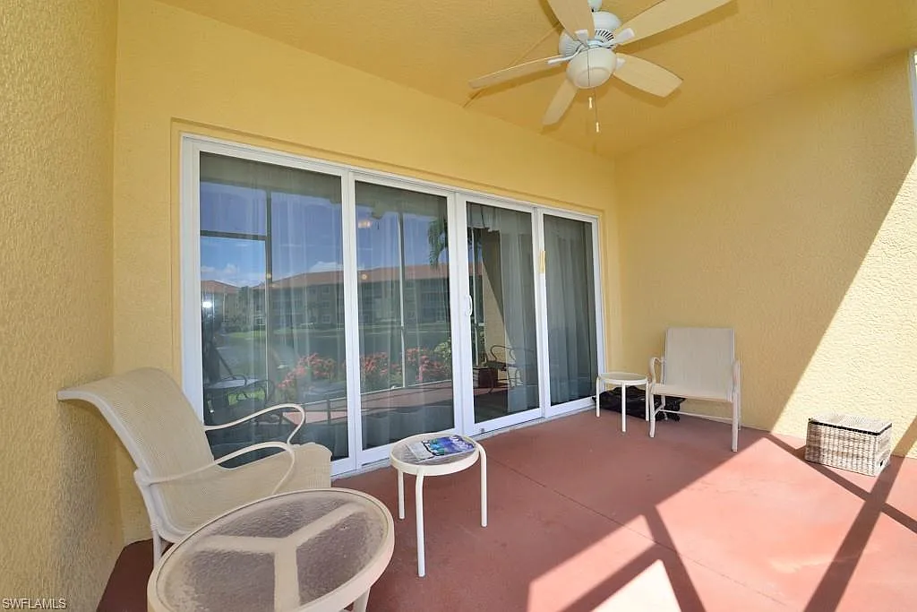 2 bed, 2.0 bath, 1129 sqft, $4,000 — Photo 3