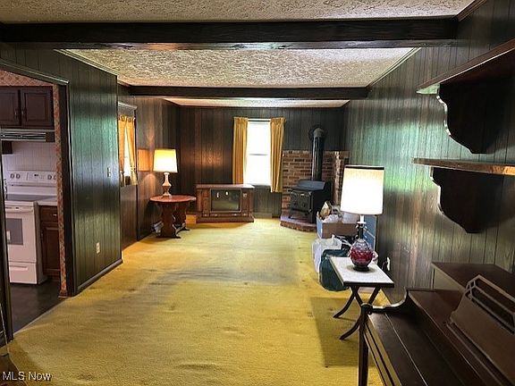 4th image of 1614 Rose Hedge Dr