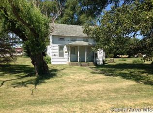 110 N Dilley St, Roseville, IL 61473
