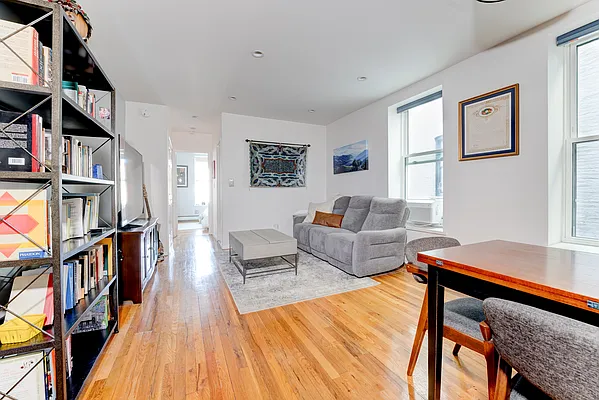 Sold by Compass | media 2