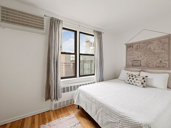 4th image of 1420 York Ave APT 7G