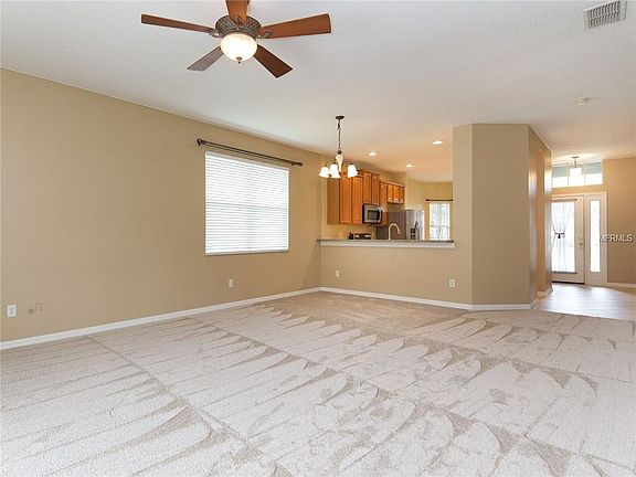 5th image of 1187 Newberg Ct