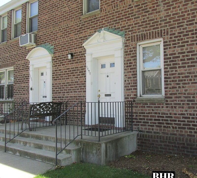 1st image of 1797 E 54th St #17D