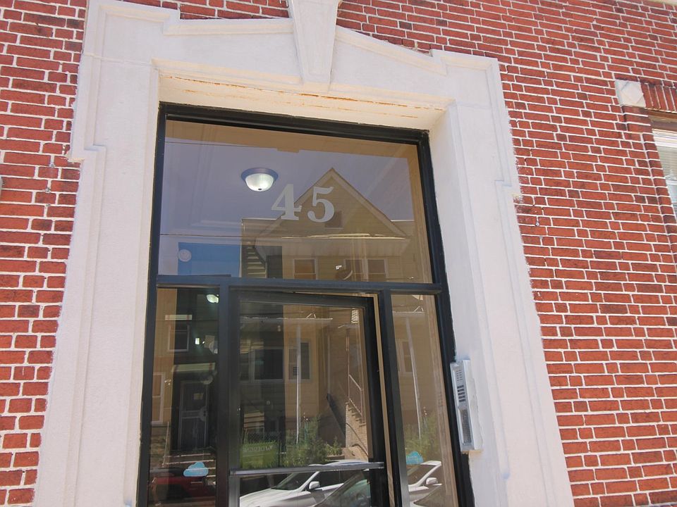 1st image of 45 Newkirk St APT 205