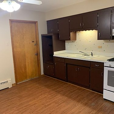 1st image of 7230 Southwest Hwy APT 7N
