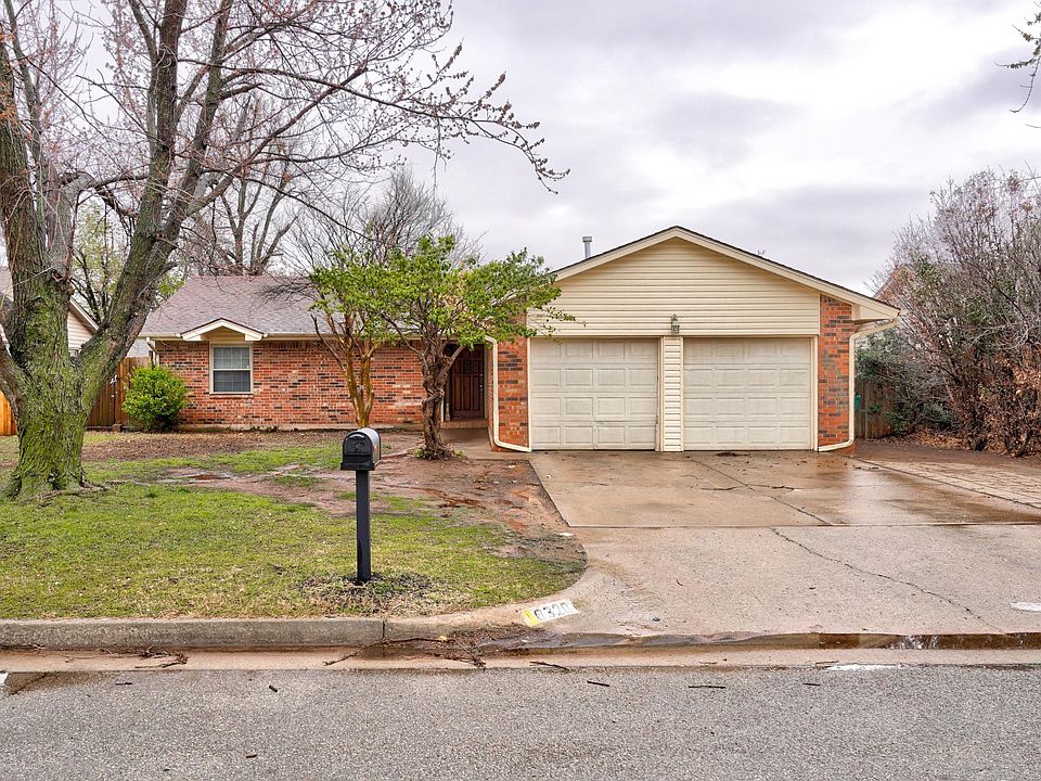 1st image of 10320 Fairfax Ln