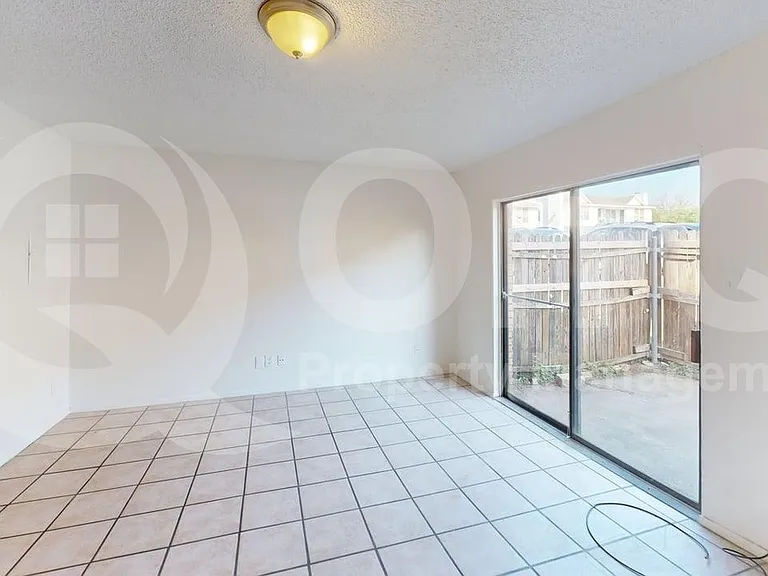 8108 Foxfire Ln #A — Photo 7