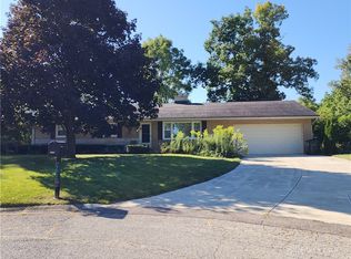 5920 Ashbrook Cir, Dayton, OH 45415