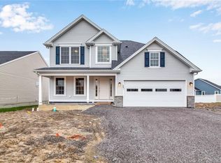22 Boxelder Ln, Buffalo, NY 14228