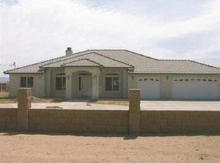 8969 9th Ave, Hesperia, CA 92345