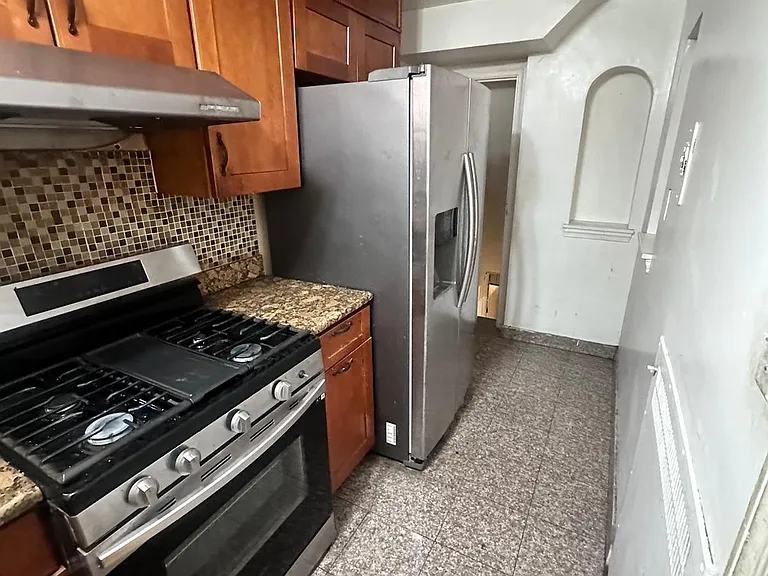 320 Copley Rd — Photo 9