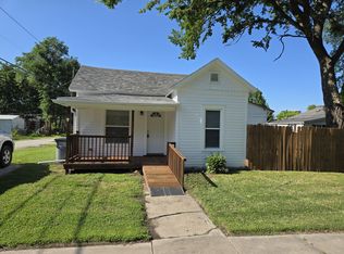 518 E 9th Ave, Emporia, KS 66801