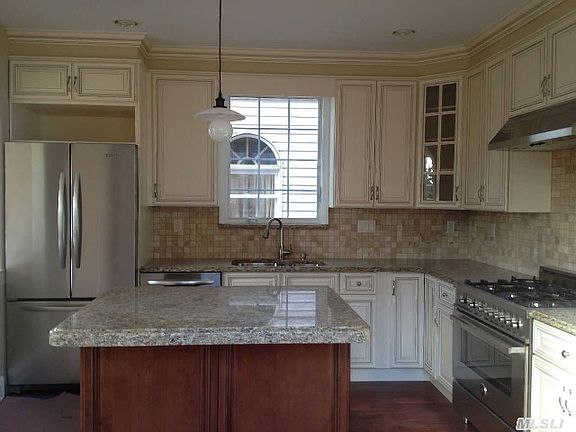 2nd image of 2140 74th St