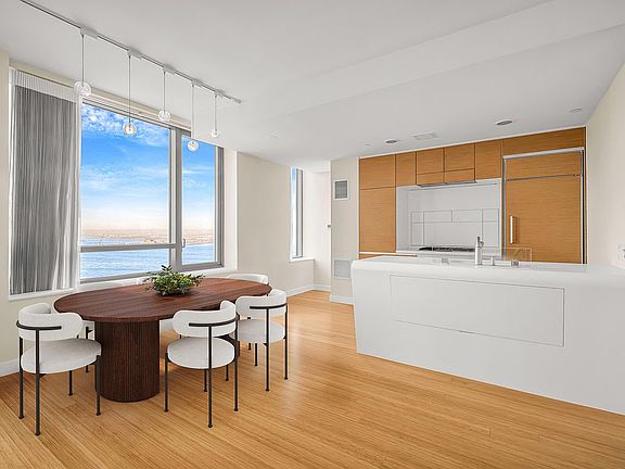 5th image of 2 River Ter APT 21C
