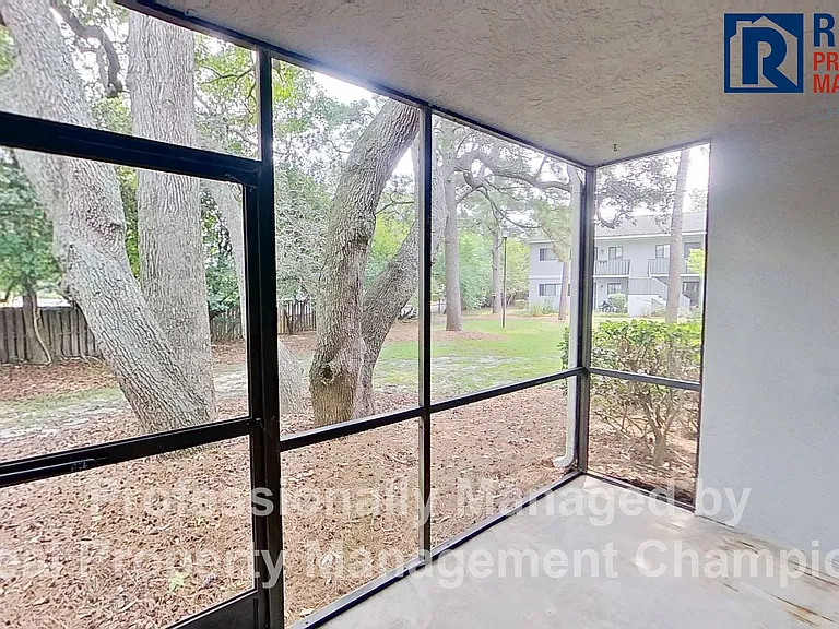 4305 Holly Tree Rd — Photo 18
