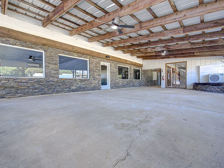 705 Sunrise Ave — Photo 8