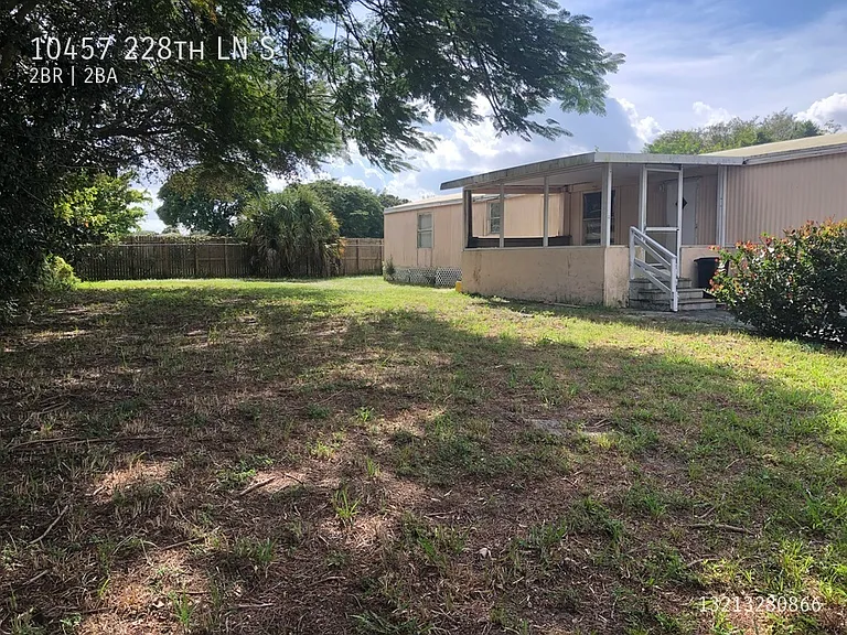 10457 S 228th Ln — Photo 37