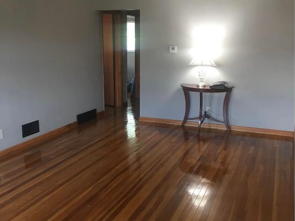 Large spacious living room