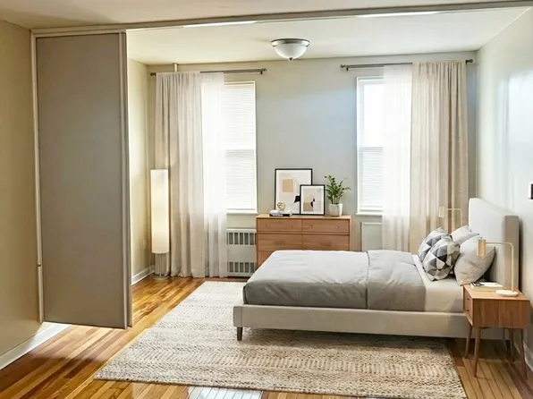 80-25 Parsons Boulevard image 1 of 3