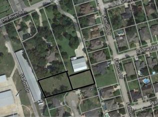 1938 Old River Rd, Montgomery, TX 77356