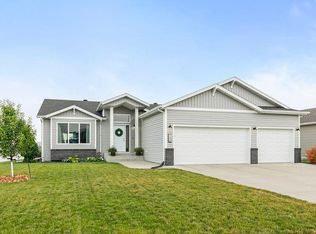 6602 58th Ave S, Fargo, ND 58104