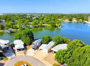 819 Brazos Harbor Cir, Granbury, TX 76048