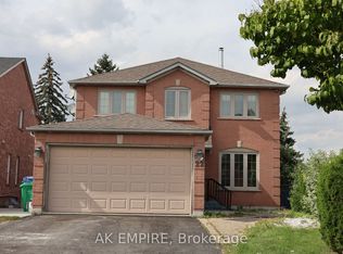 22 Novella Pl, Brampton, ON L6S 5X1
