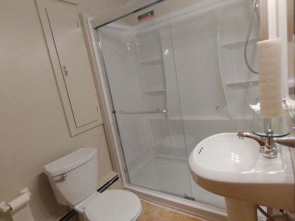 5th image of 6500 E Seneca Tpke APT 1