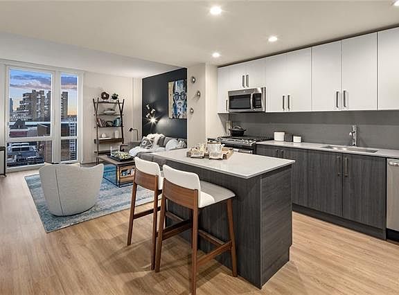 4th image of 50 Nepperhan St APT 1005
