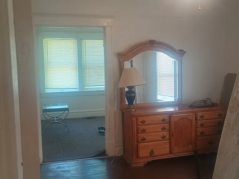 4861 Wabada Ave — Photo 6