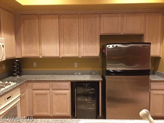 5th image of 32 E Serene Ave Unit 103