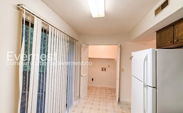 8831 Millard Lee Ln — Photo 12