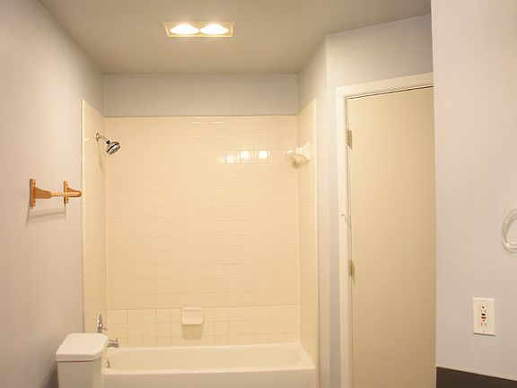 5th image of 1401 Avenue J APT 1606