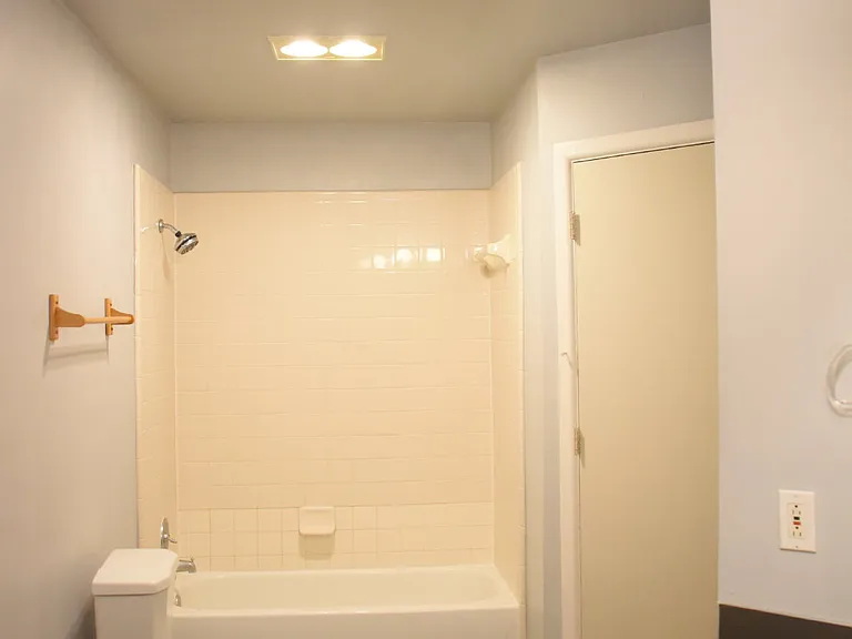 1401 Avenue J #1606 — Photo 5