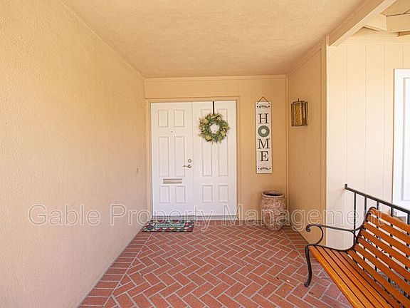 5th image of 26390 Oak Plain Dr