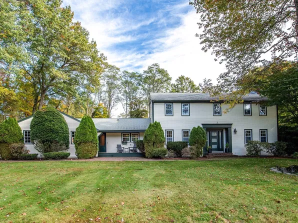6 Trask Rd, Boxford, MA 01921