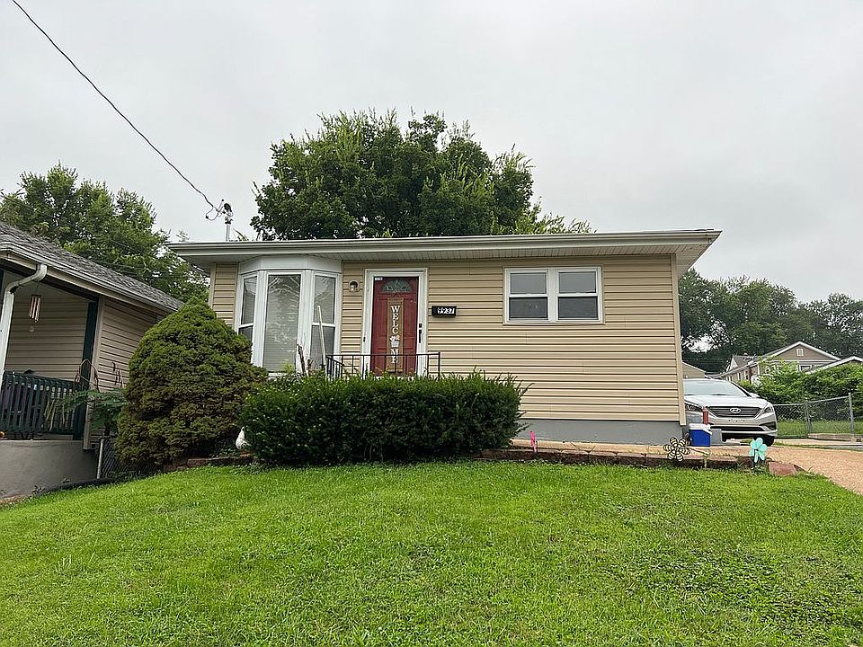 1st image of 9937 Brook Ave