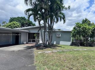 10525 SW 112th St, Miami, FL 33176