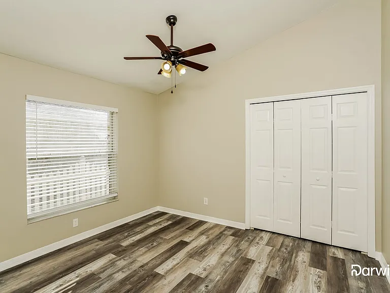 1229 Vinetree Dr — Photo 12