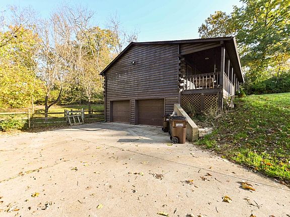 4th image of 1788 Fieldcrest Dr
