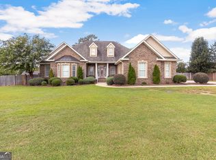 111 Constance Ct, Perry, GA 31069