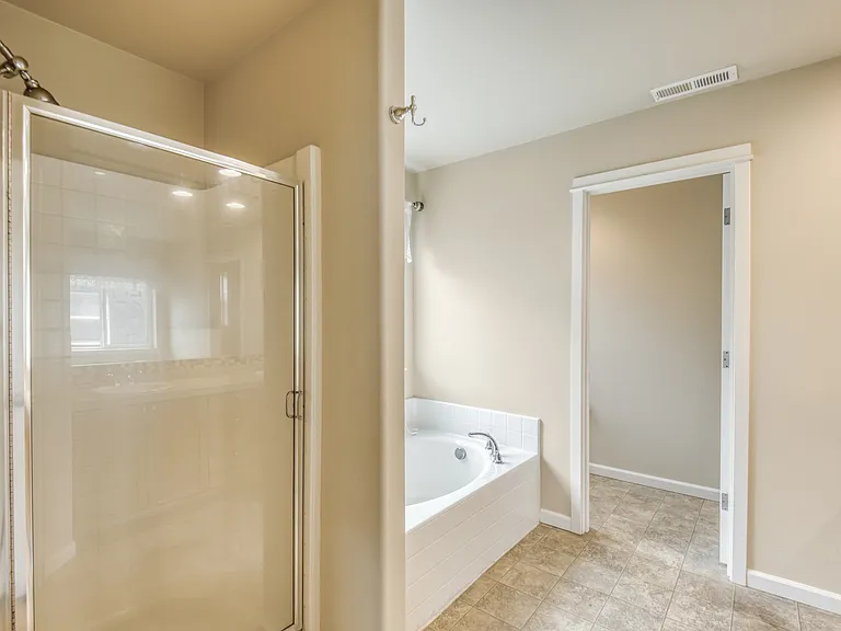 21626 SW Parkin Ln — Photo 14