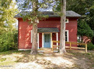 179 S Main St, Sheffield, MA 01257