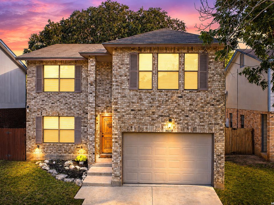 1st image of 4607 Camas