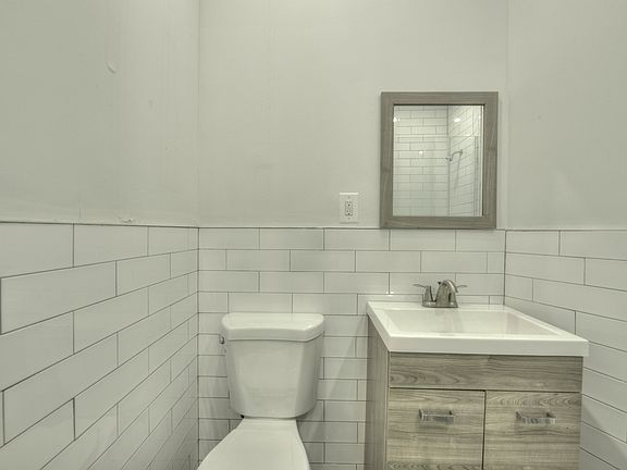 5th image of 411 W 48th St #N2