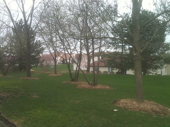 4th image of 2873 Meadow Ln Unit V1