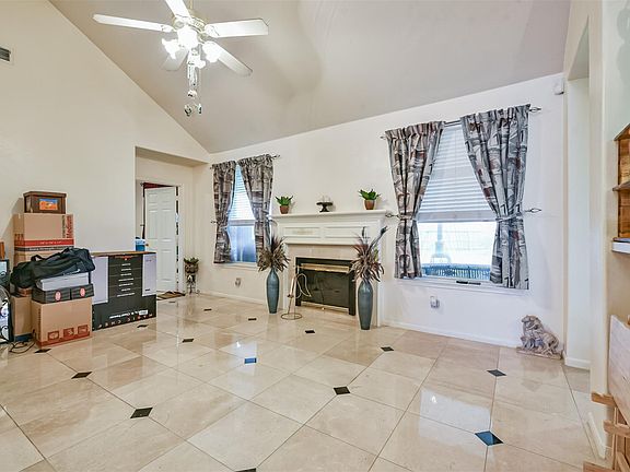 5th image of 10501 Eagle Fork Ct