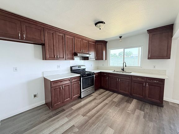 2nd image of 612 W Maitland St APT B
