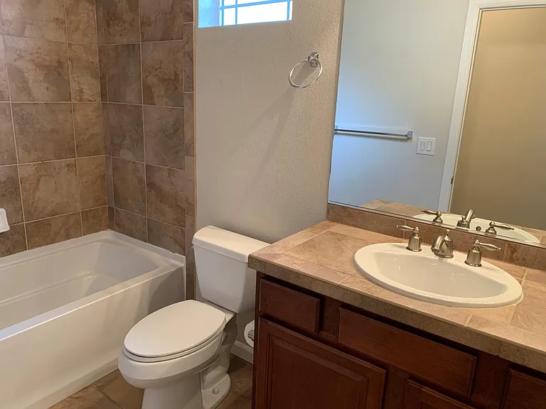 2nd Bathroom